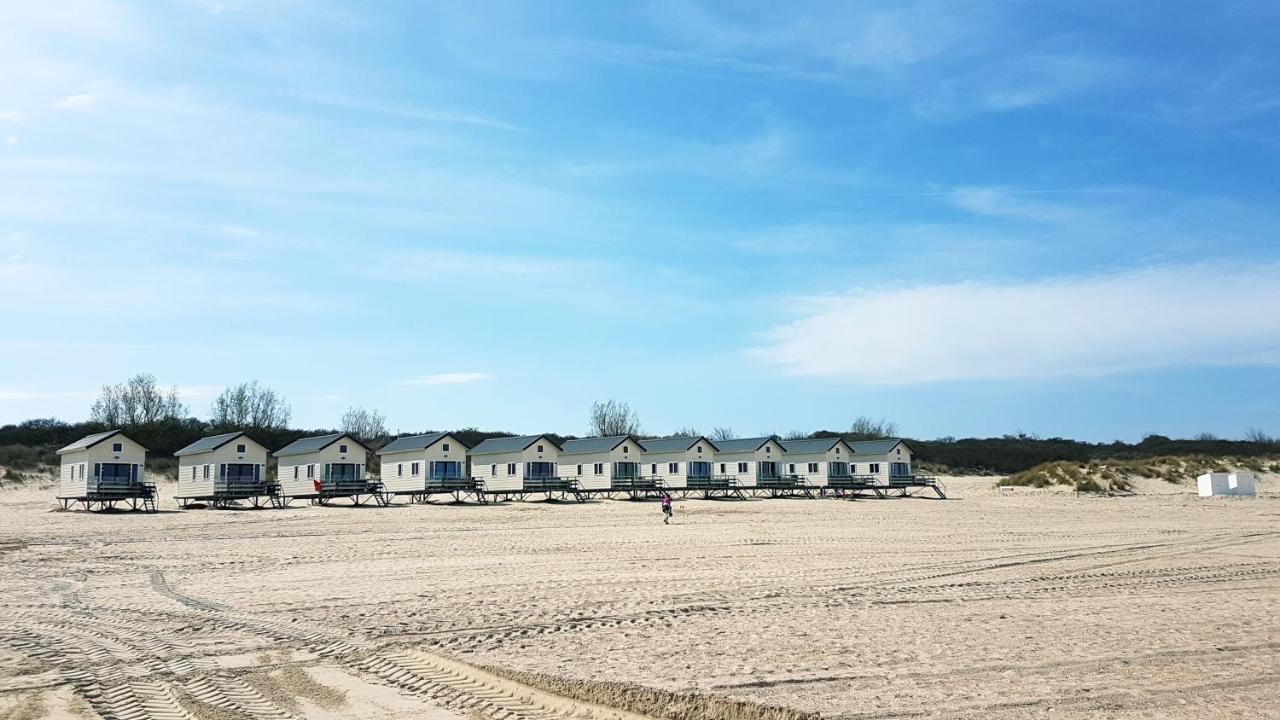 Strandbungalows Vrouwenpolder Luaran gambar